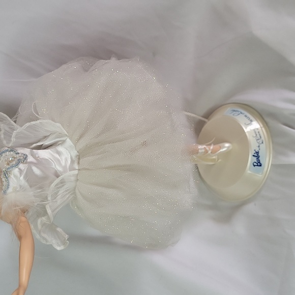Barbie Swan Queen Ballerina 1997 vintage with stand good condition - Picture 10 of 13